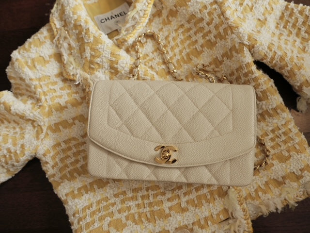 Interview with E: vintage nostalgia, the 80s aesthetic, and why caviar is the leather of choice for this supermom