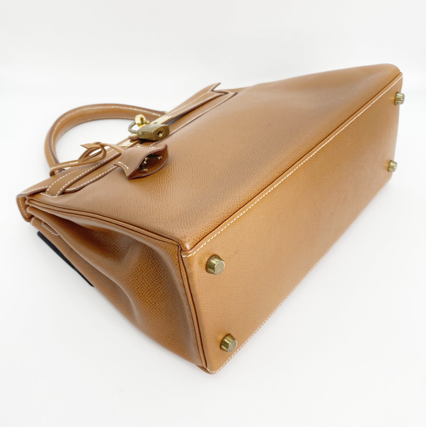 Jelly, Vintage Authentic Hermes ⭕U 1991 kelly 28 retourne gold courchevel leather with strap, chain, clochette, and key