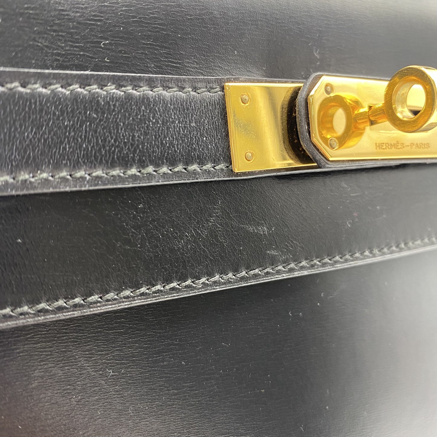 Aldrich, Vintage Authentic Hermes ⭕I 1979 kelly 28 retourne black box GHW