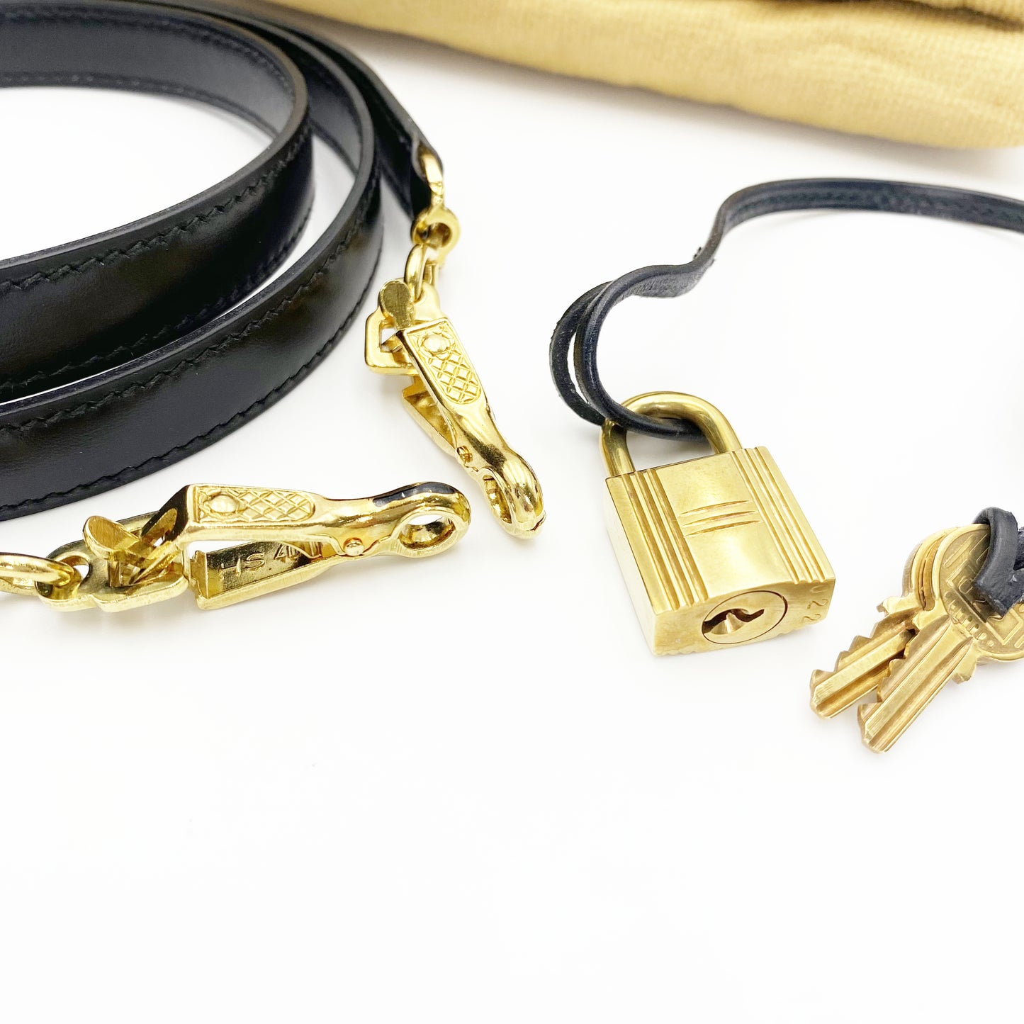 Aldrich, Vintage Authentic Hermes ⭕I 1979 kelly 28 retourne black box GHW