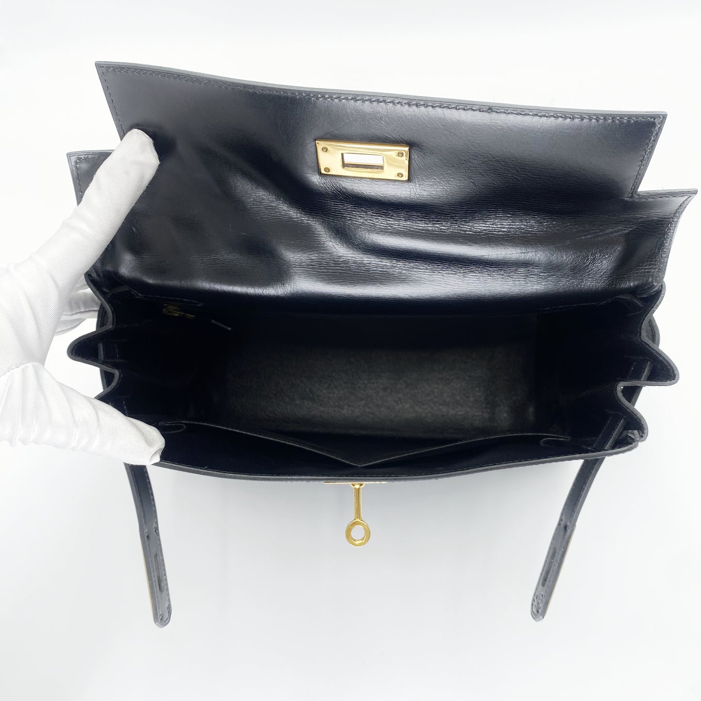 Aldrich, Vintage Authentic Hermes ⭕I 1979 kelly 28 retourne black box GHW
