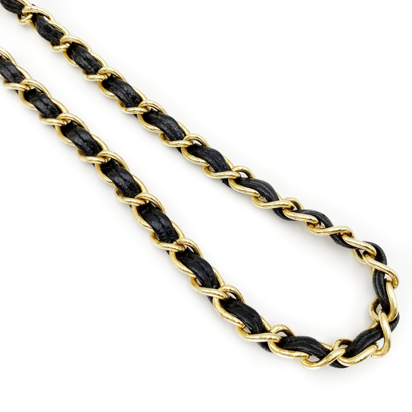Maica, Vintage Authentic Chanel 1 series chain black lambskin octagon with seal and card