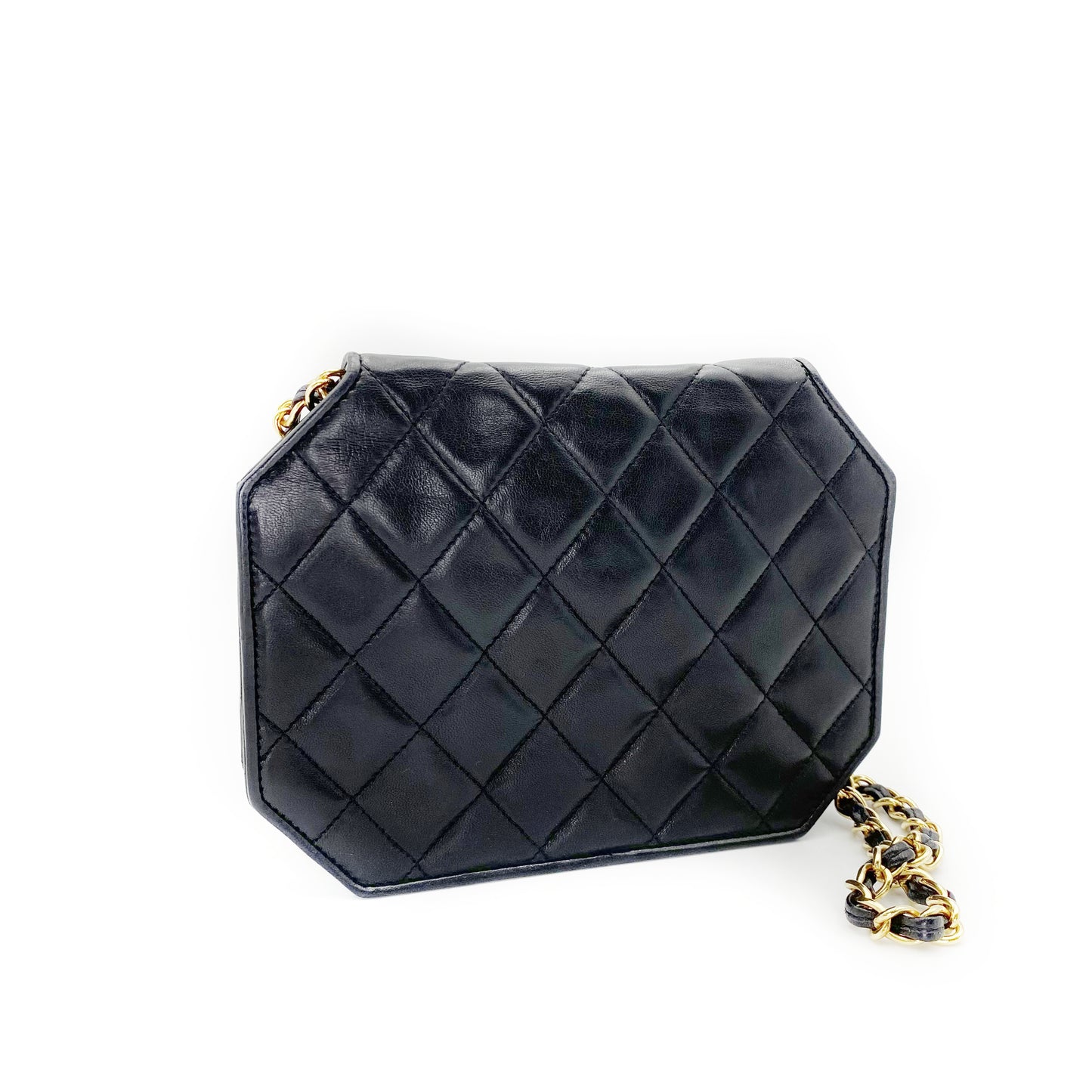 Maica, Vintage Authentic Chanel 1 series chain black lambskin octagon with seal and card