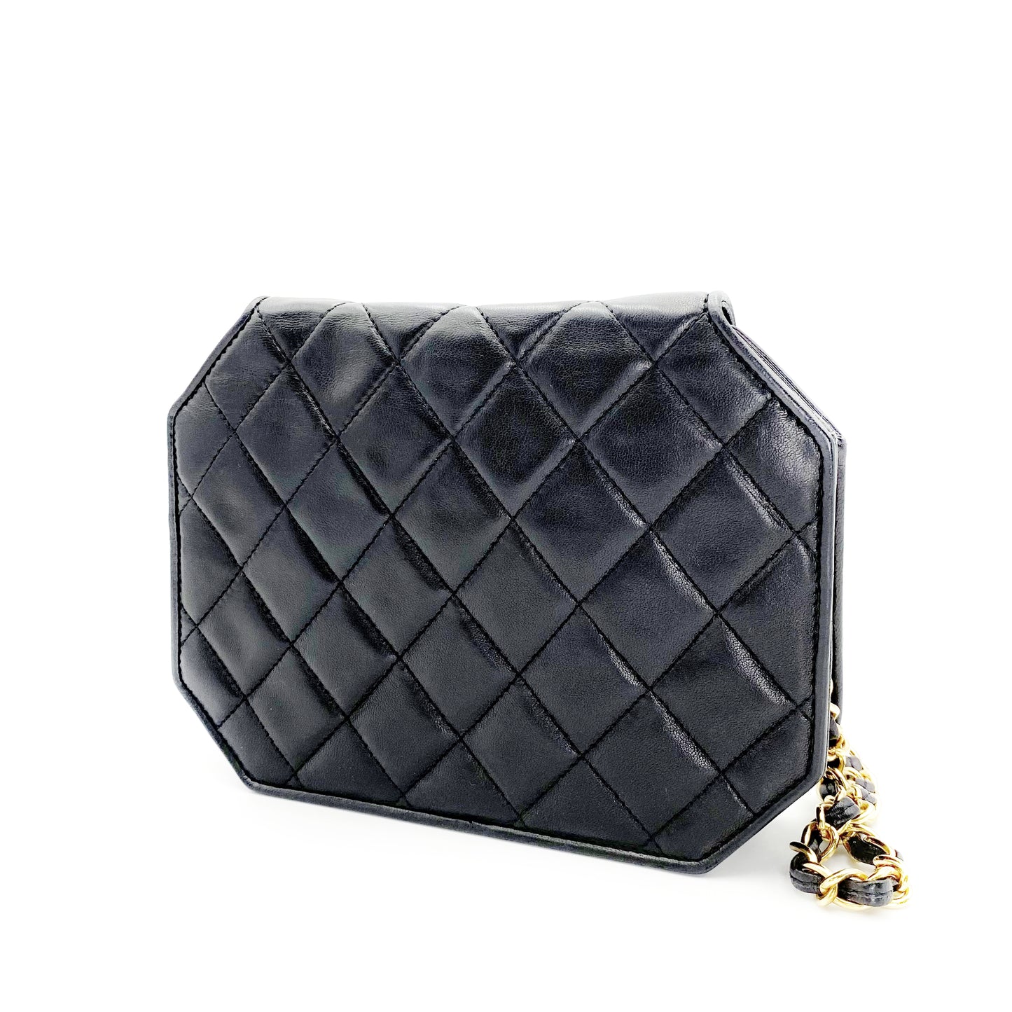 Maica, Vintage Authentic Chanel 1 series chain black lambskin octagon with seal and card