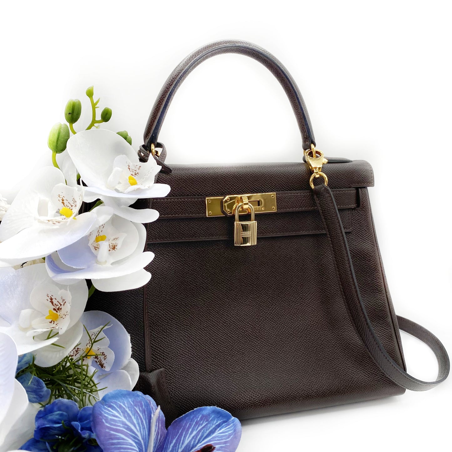 Akito, Vintage Authentic Hermes ⭕W 1993 kelly 28 retourne havane courchevel leather GHW