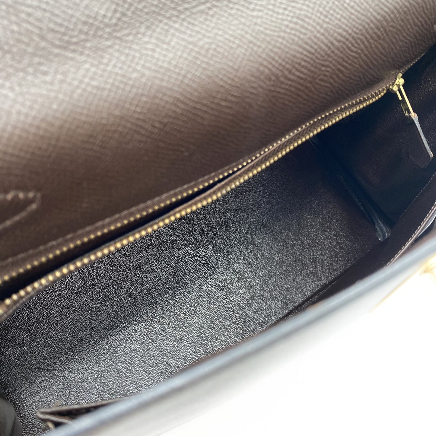 Akito, Vintage Authentic Hermes ⭕W 1993 kelly 28 retourne havane courchevel leather GHW