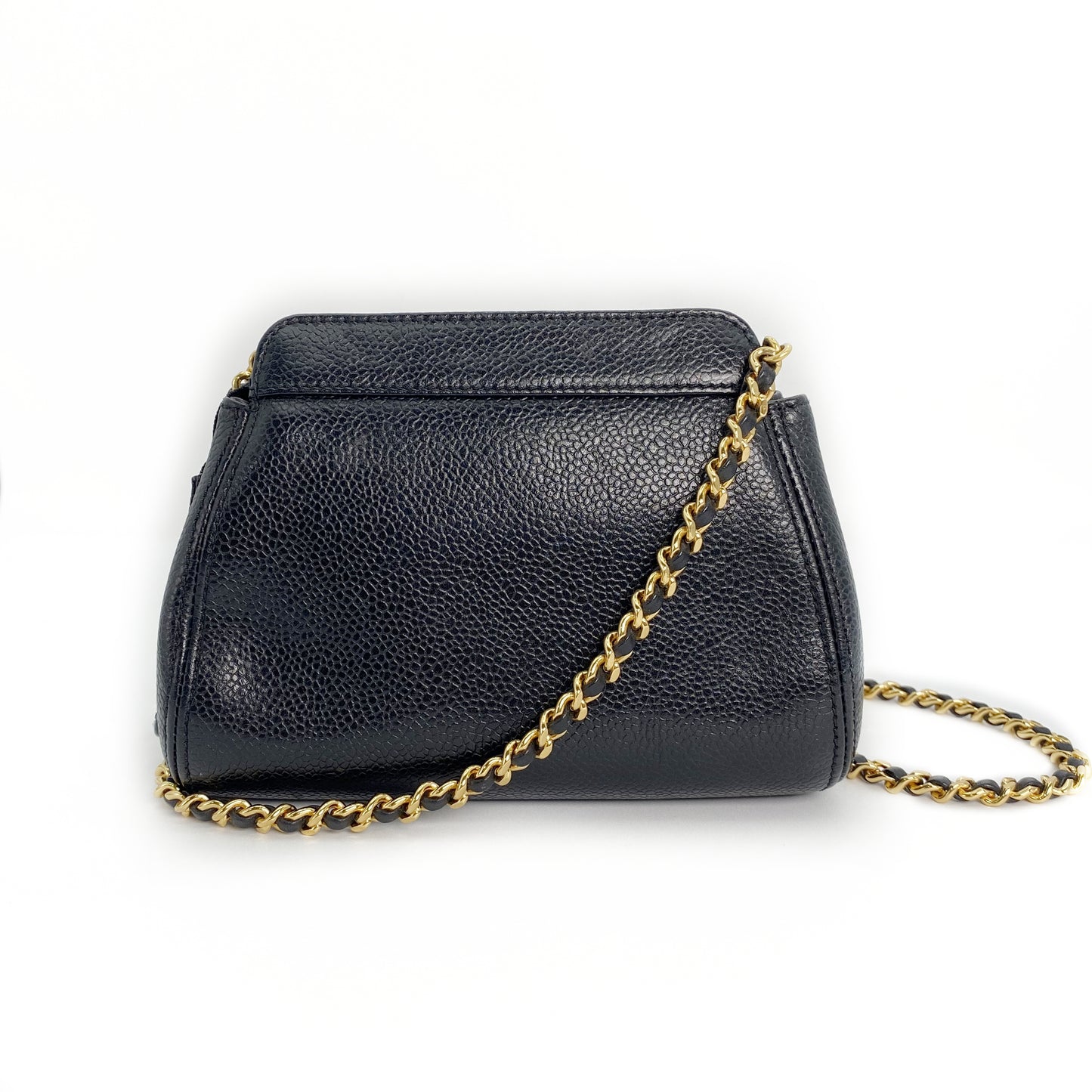 Batalla, Vintage Authentic Chanel 5 series mini chain black caviar "dumpling" with seal and card