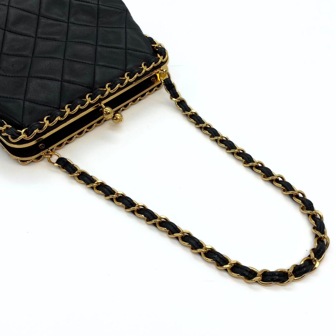 Gawin, 3 Series Mini Kisslock Black Lambskin with seal and card