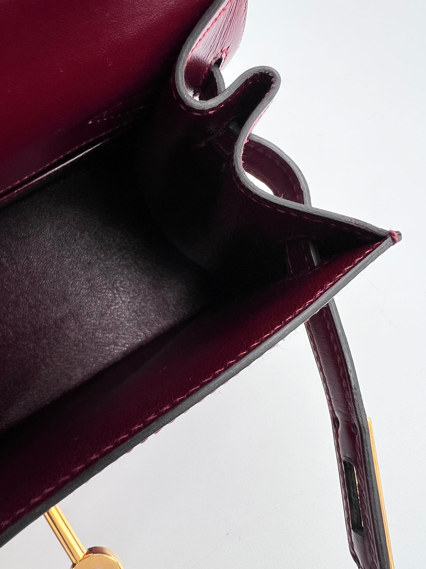 Concon, Vintage Authentic Hermes Kelly 20 Rouge H Short Handle
