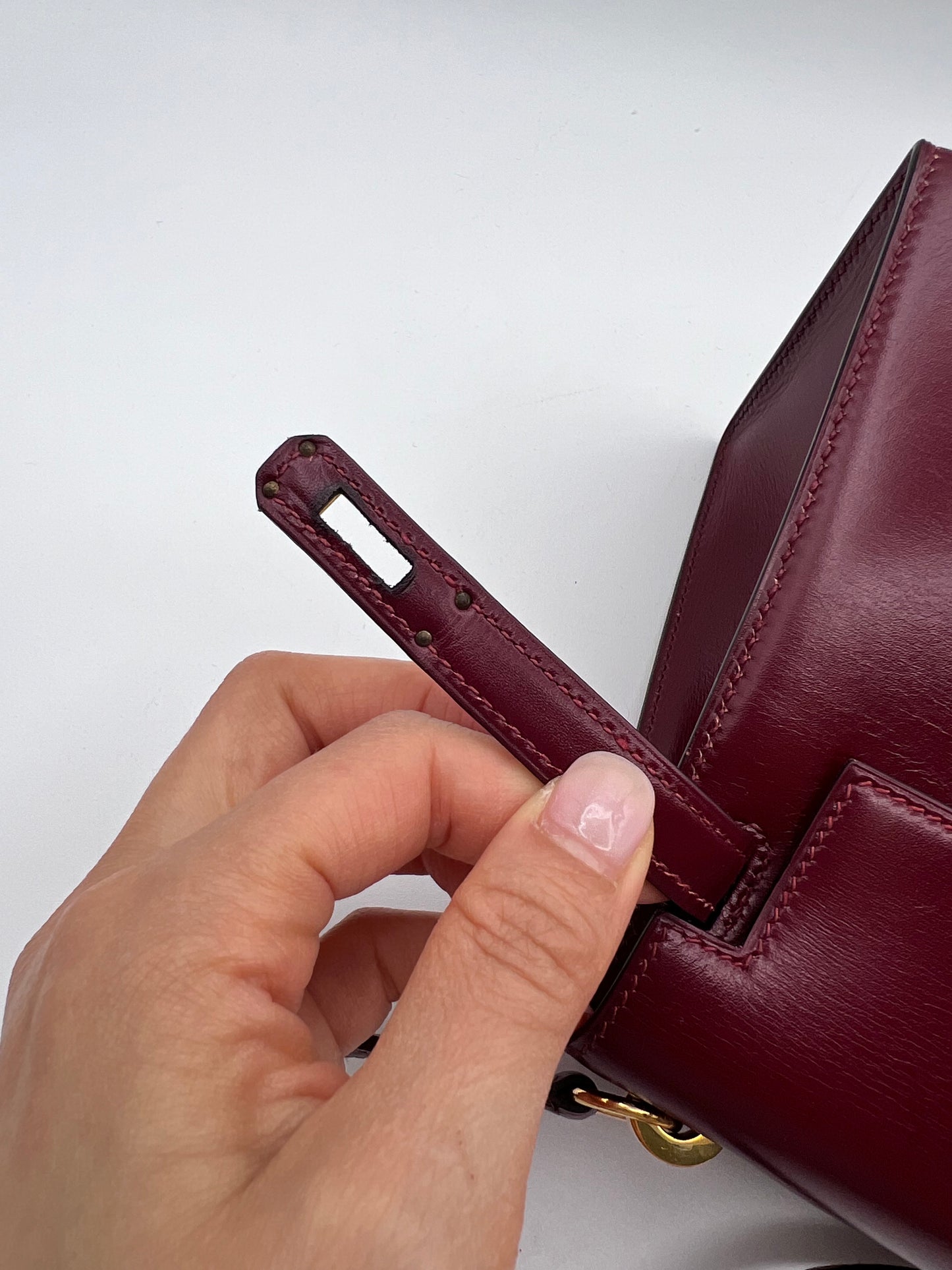 Concon, Vintage Authentic Hermes Kelly 20 Rouge H Short Handle