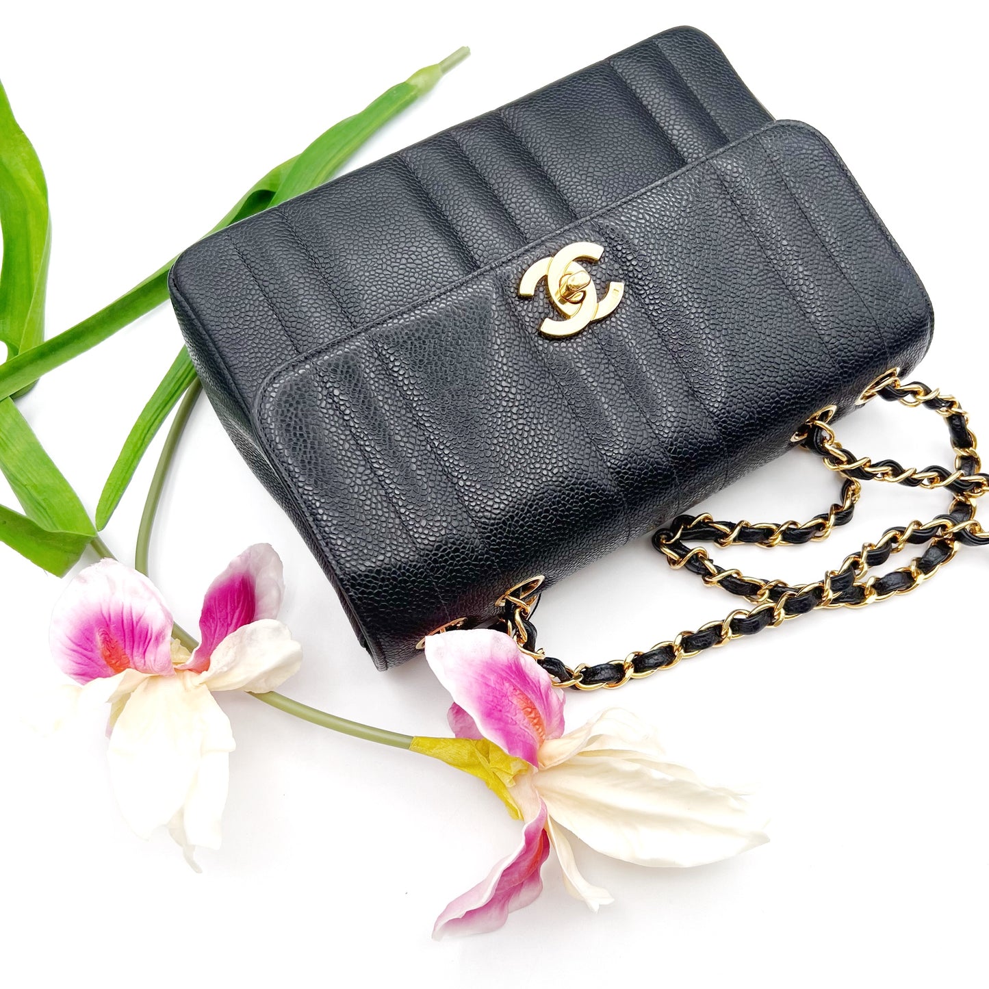 Jolly, Vintage Authentic Chanel 3 series mademoiselle chain black caviar with seal and card