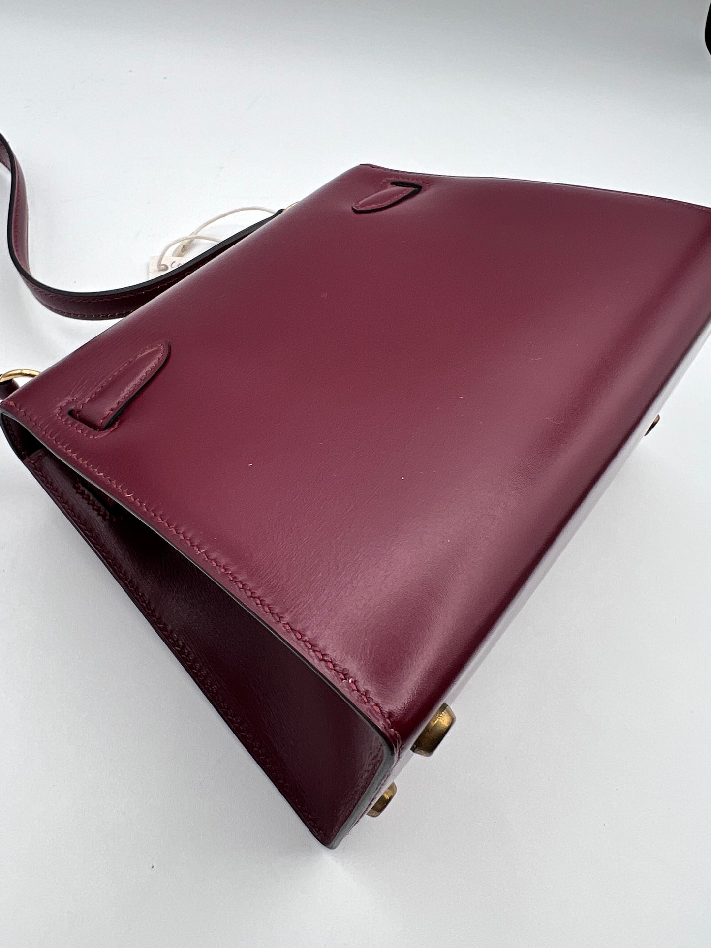 Concon, Vintage Authentic Hermes Kelly 20 Rouge H Short Handle