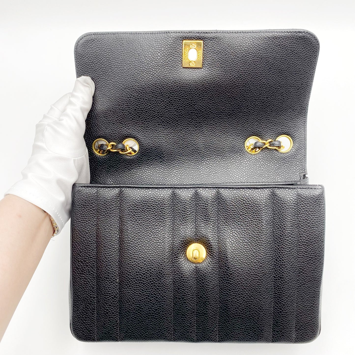 Jolly, Vintage Authentic Chanel 3 series mademoiselle chain black caviar with seal and card