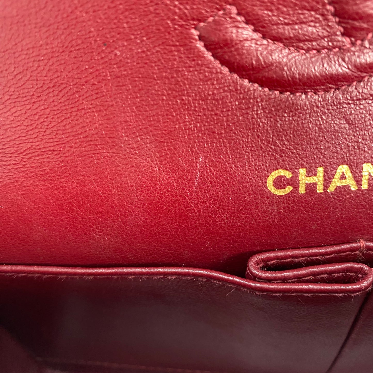 Pharsa, Vintage Authentic Chanel 2 series small classic flap black lambskin with seal and card