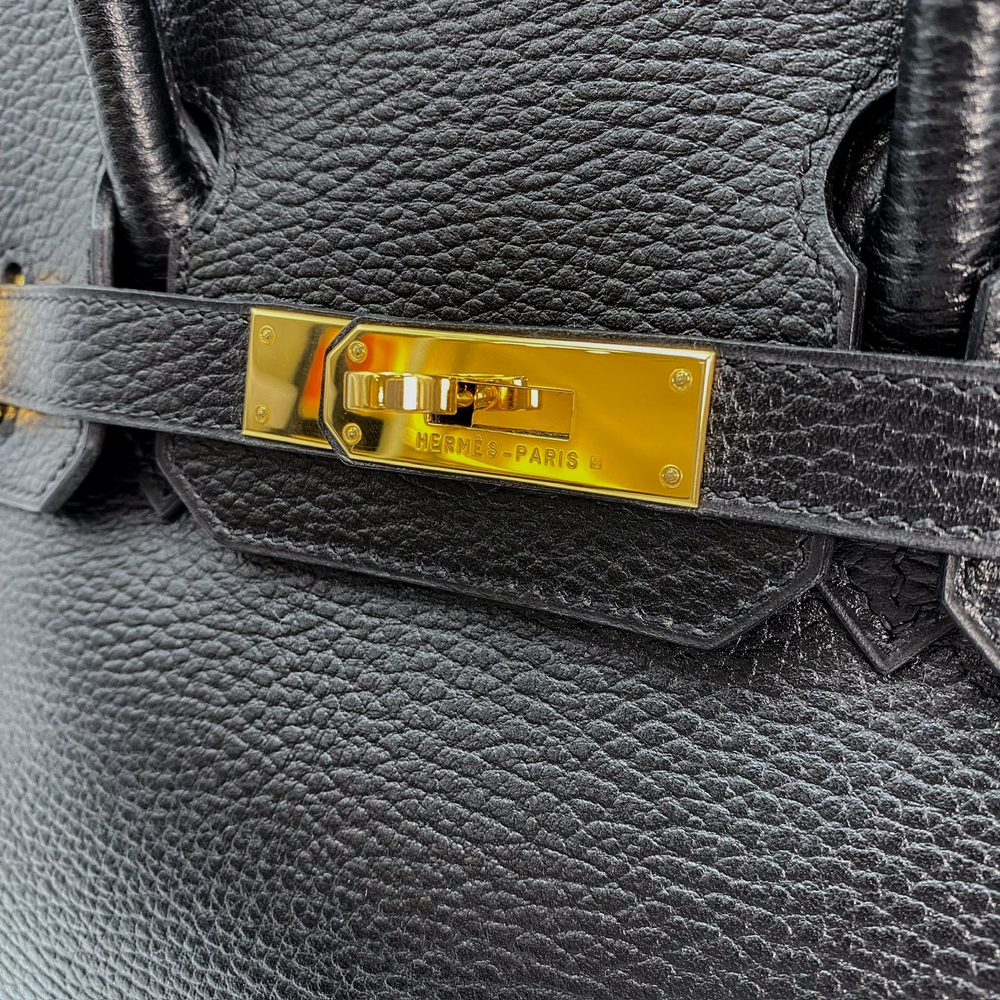 Luffy, Vintage Authentic Hermes 🟥E 2001 birkin 30 black ardennes GHW with chain, clochette, and key