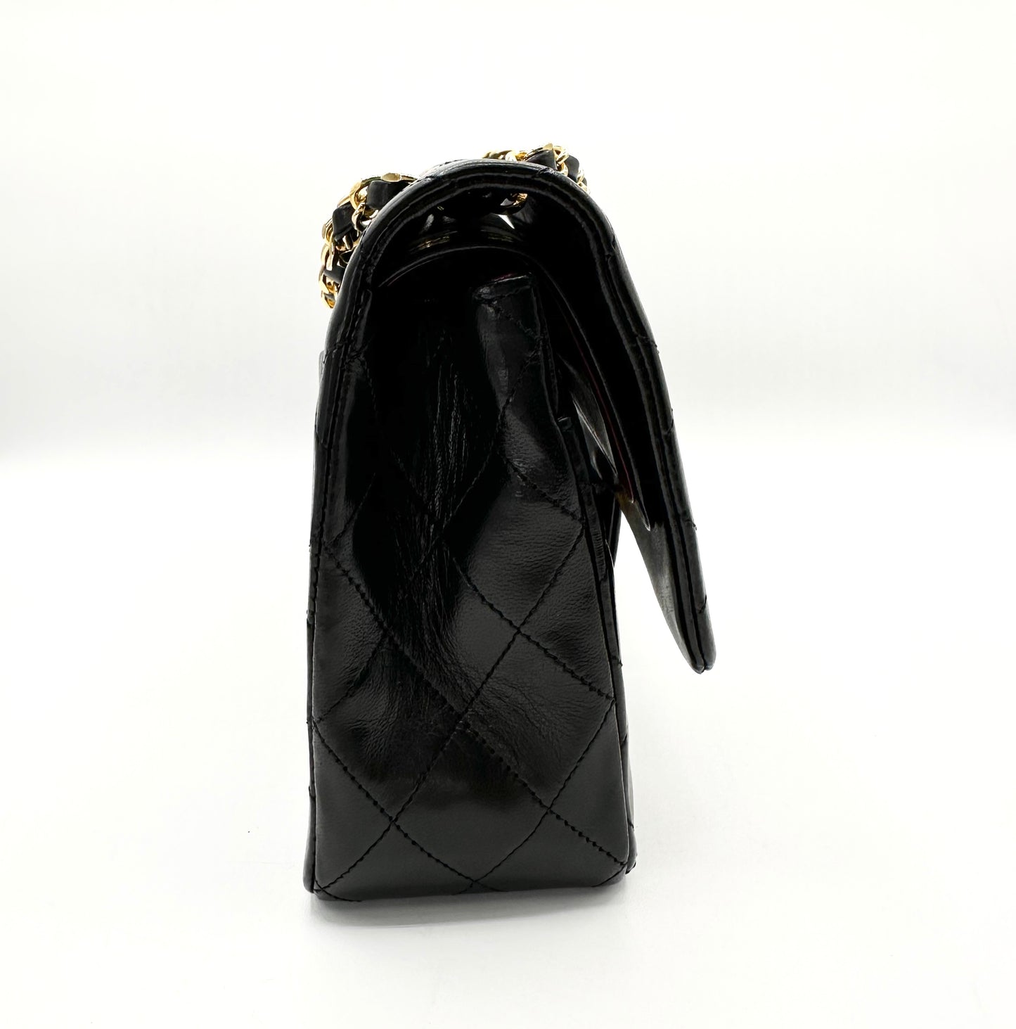 Wander, 1 Series Medium Classic Flap Black Lambskin with seal and card