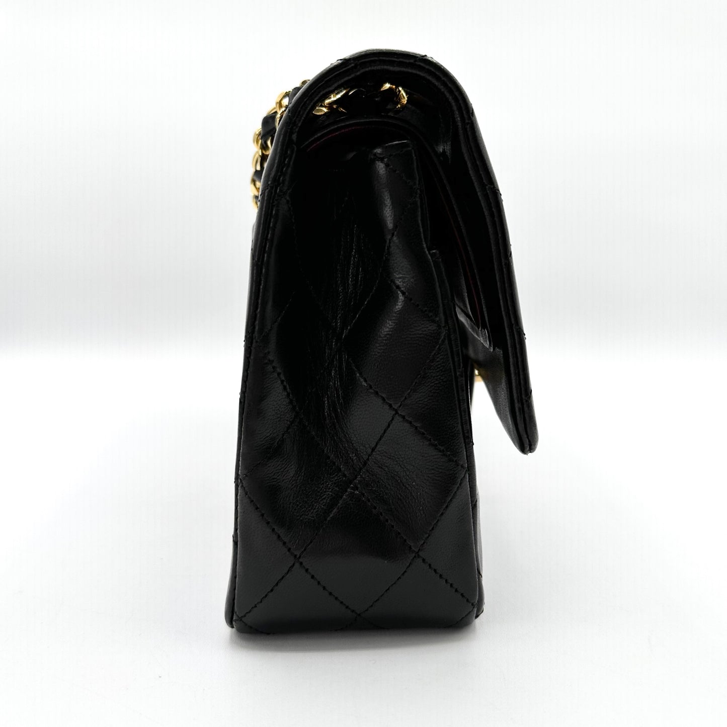 Wander, 1 Series Medium Classic Flap Black Lambskin with seal and card
