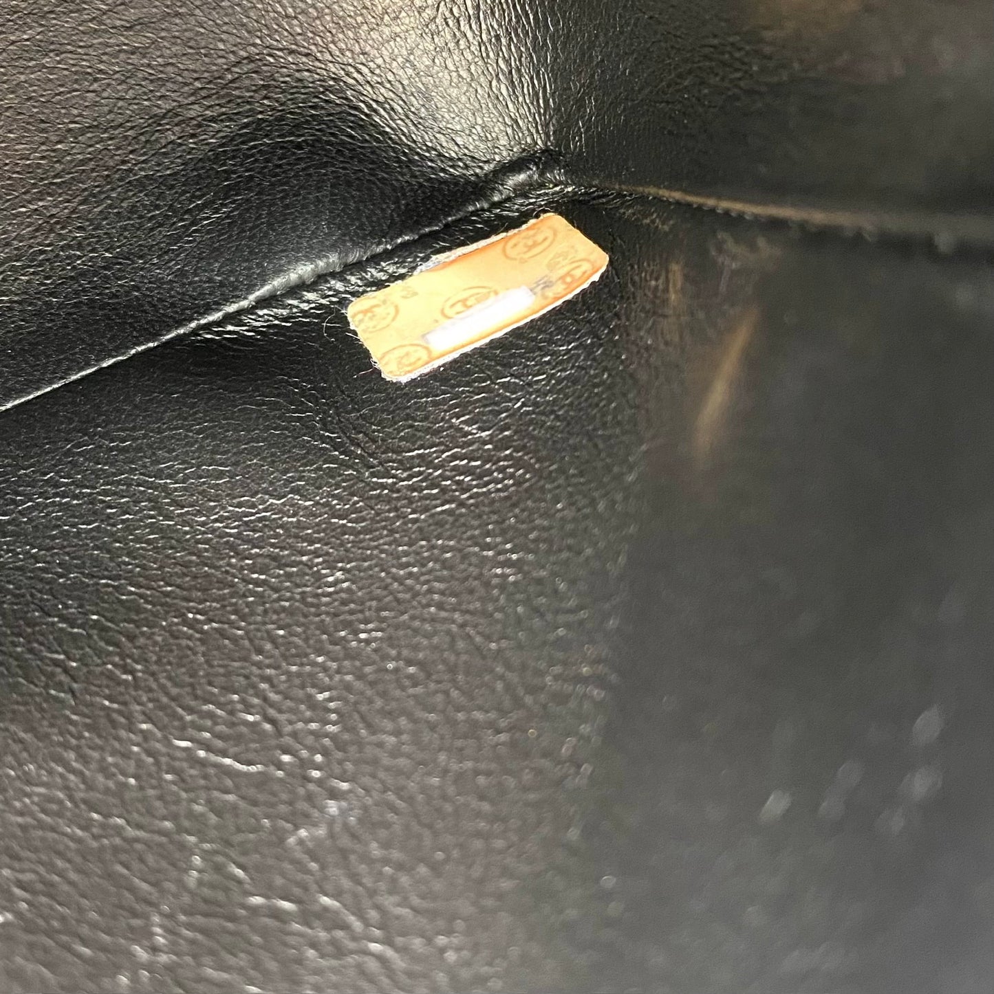 Mireya, 2 Series Mademoiselle Black Caviar with seal and card