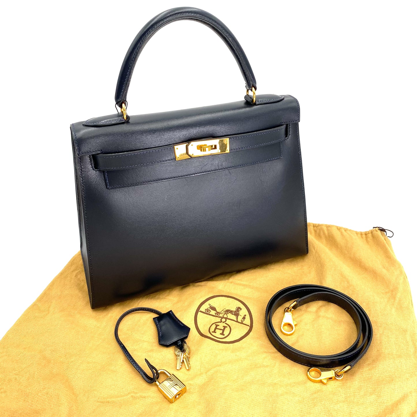 Sullivan, 1993 Kelly 28 navy box sellier stitcthing with stamp ⭕️W