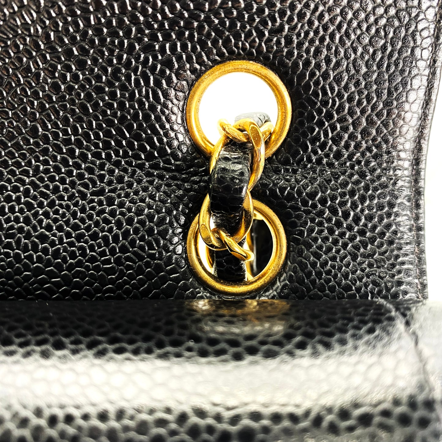 Bert, Vintage Authentic Chanel 6 series small classic flap black caviar with seal and card