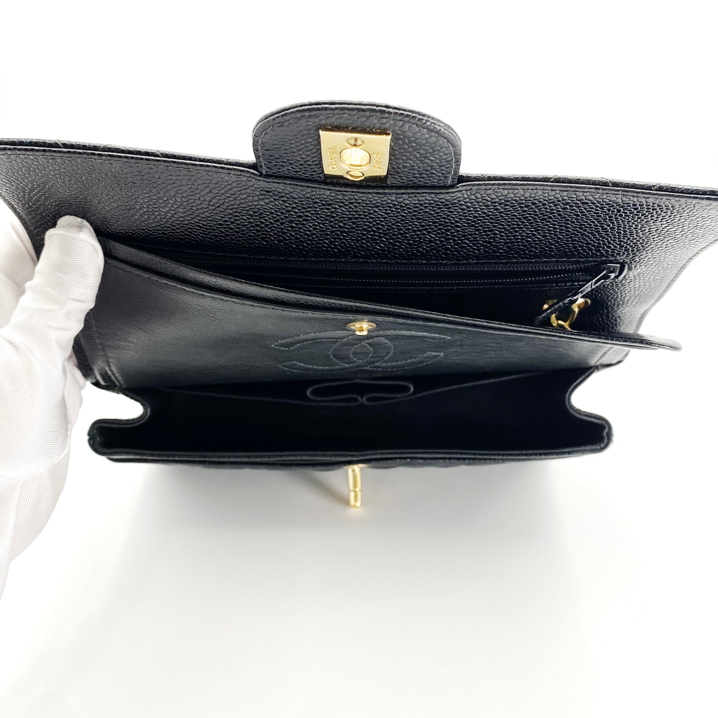 Bert, Vintage Authentic Chanel 6 series small classic flap black caviar with seal and card