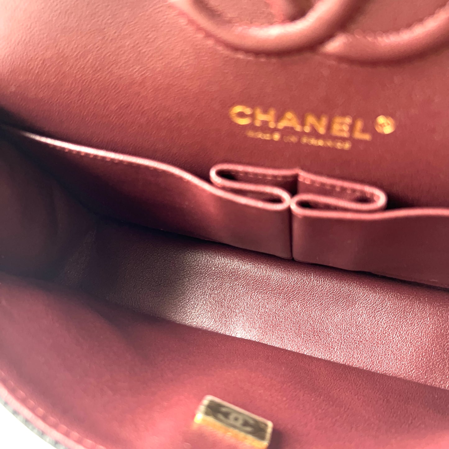 Charlize, Small Classic Flap Black Caviar