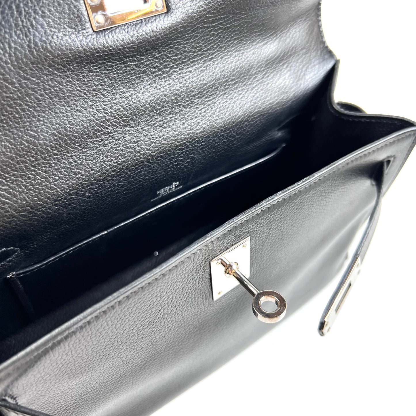 Harris, 2005 kelly pochette sellier black evergrain with stamp ⬜I SHW