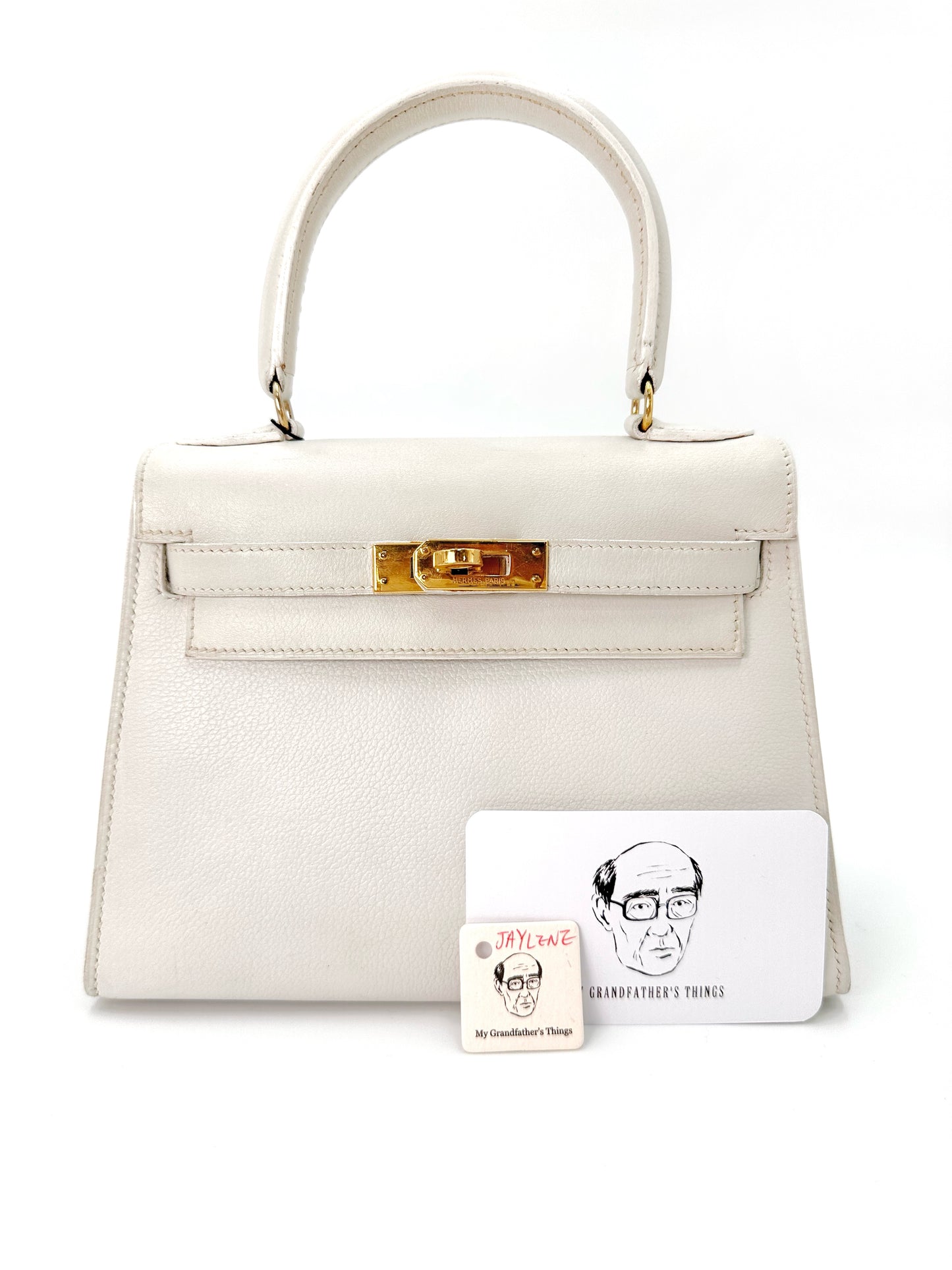 Fumiko, Vintage Authentic Hermes ⭕O 1985 kelly 20 white courchevel with strap
