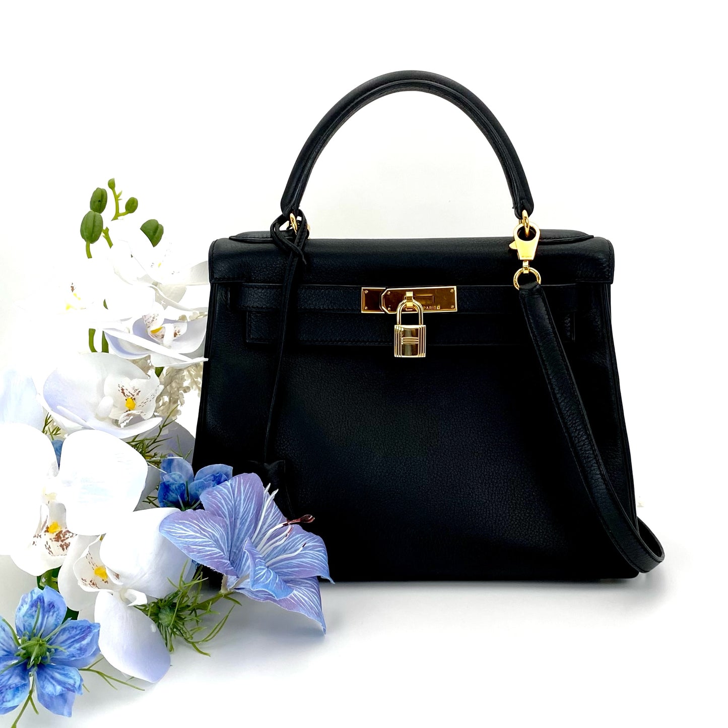 Wendell, 1998 K28 in black evercolor leather GHW retourne with stamp with strap, key, lock and clochette