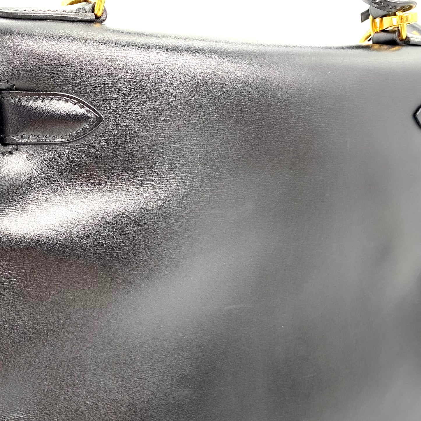 Undine, Vintage Authentic Hermes ⭕️Y 1995 kelly 28 black box