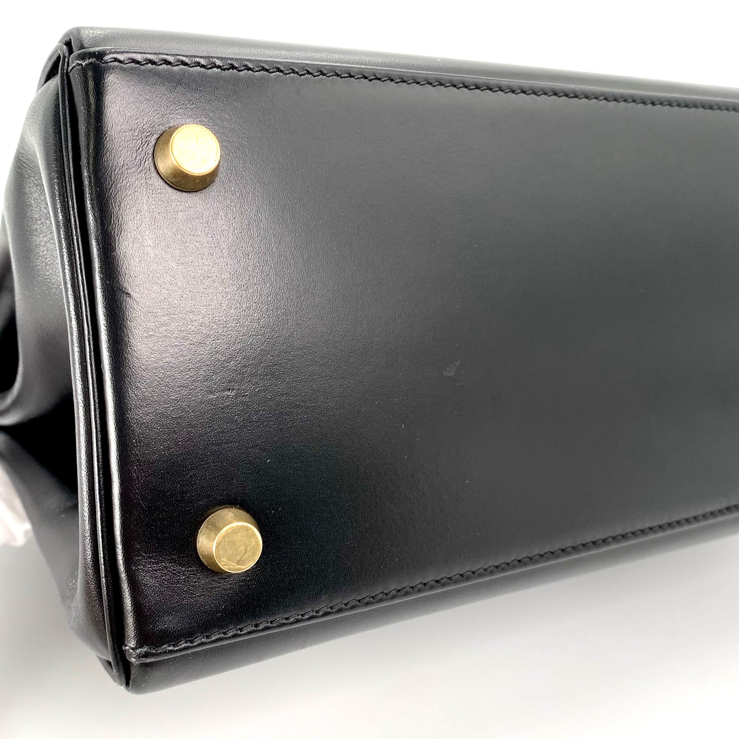Undine, Vintage Authentic Hermes ⭕️Y 1995 kelly 28 black box