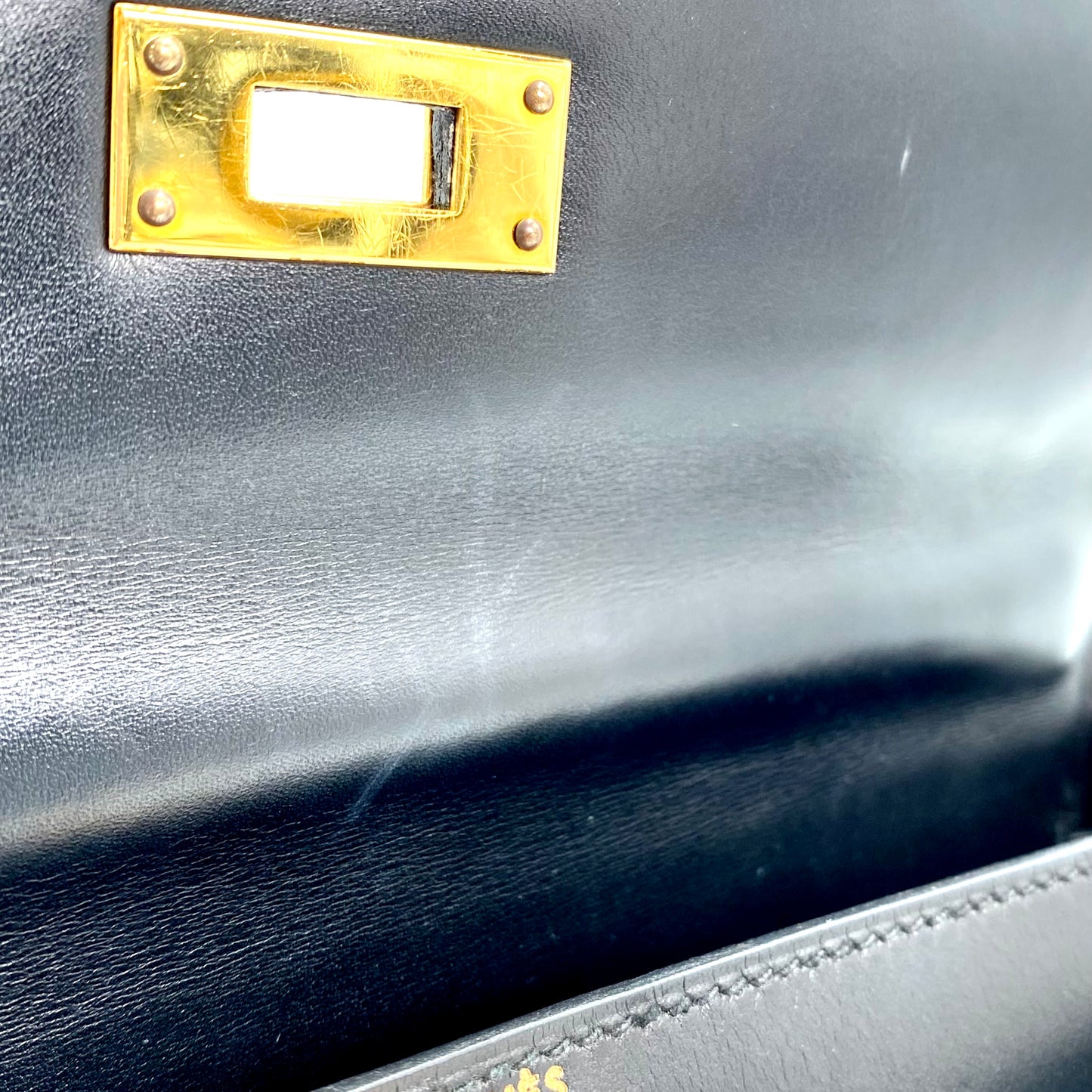 Undine, Vintage Authentic Hermes ⭕️Y 1995 kelly 28 black box