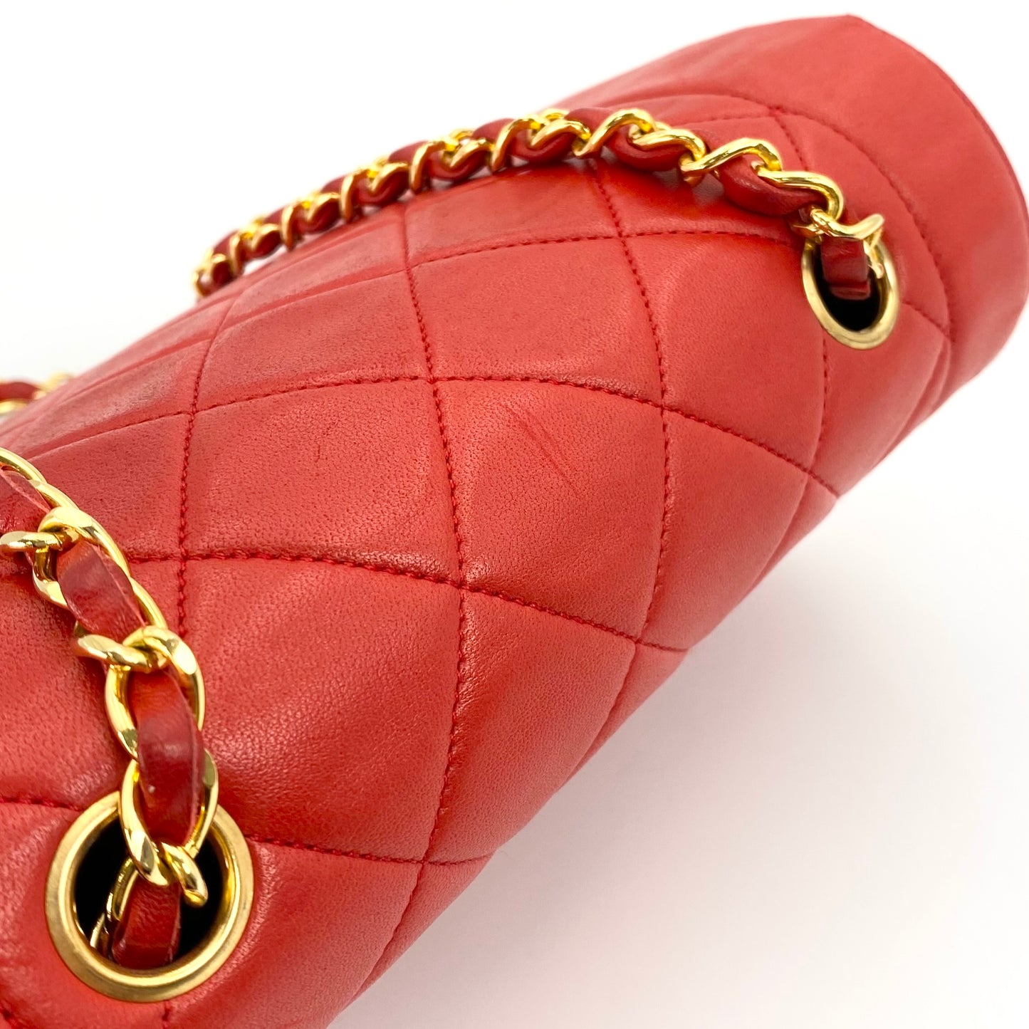Leontyne, 2 Series Small Diana Red Lambskin with seal and card