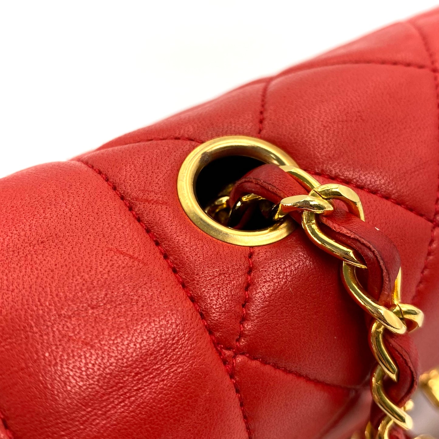 Leontyne, 2 Series Small Diana Red Lambskin with seal and card