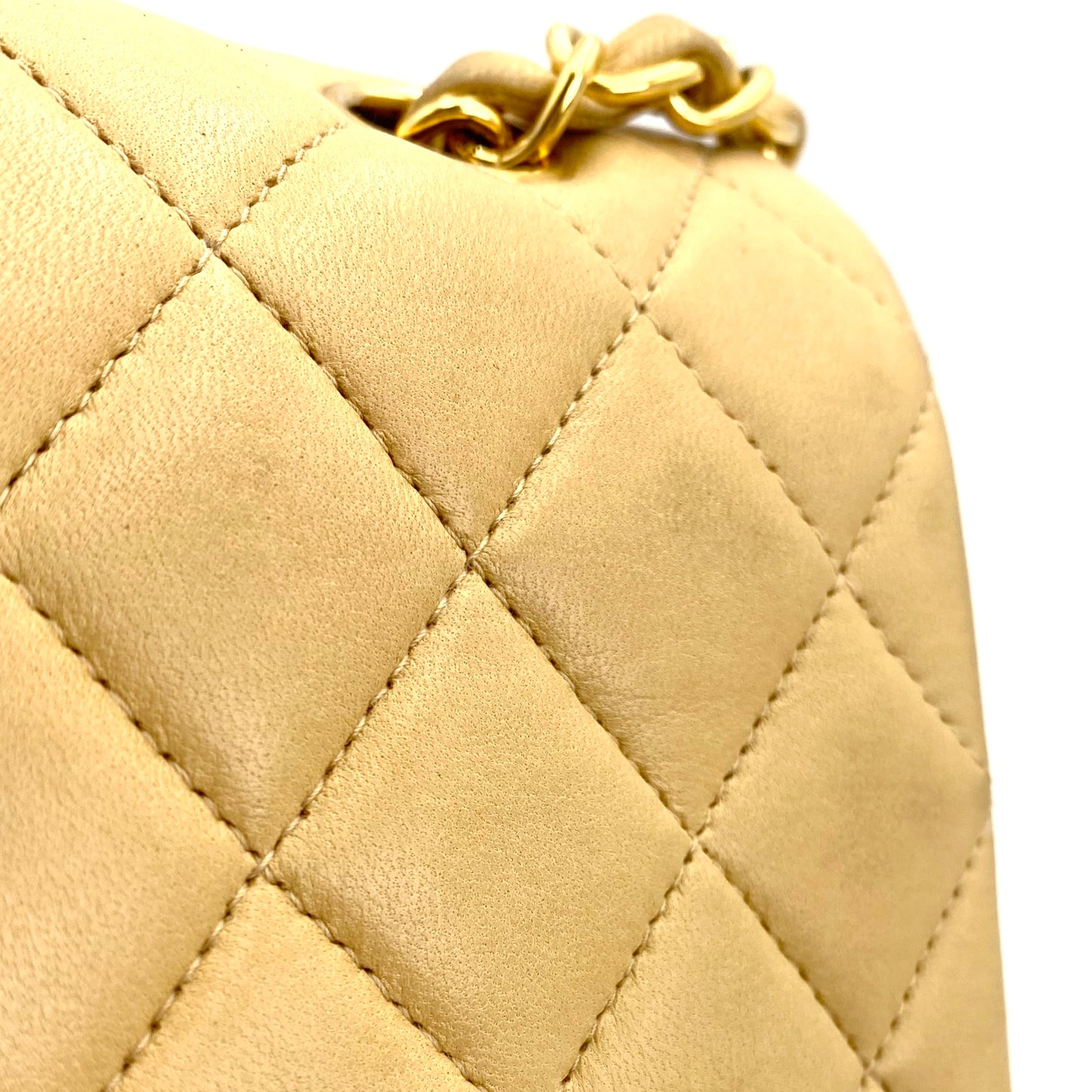 Winter, Vintage Authentic Chanel 6 series medium classic flap beige lambskin with seal and card