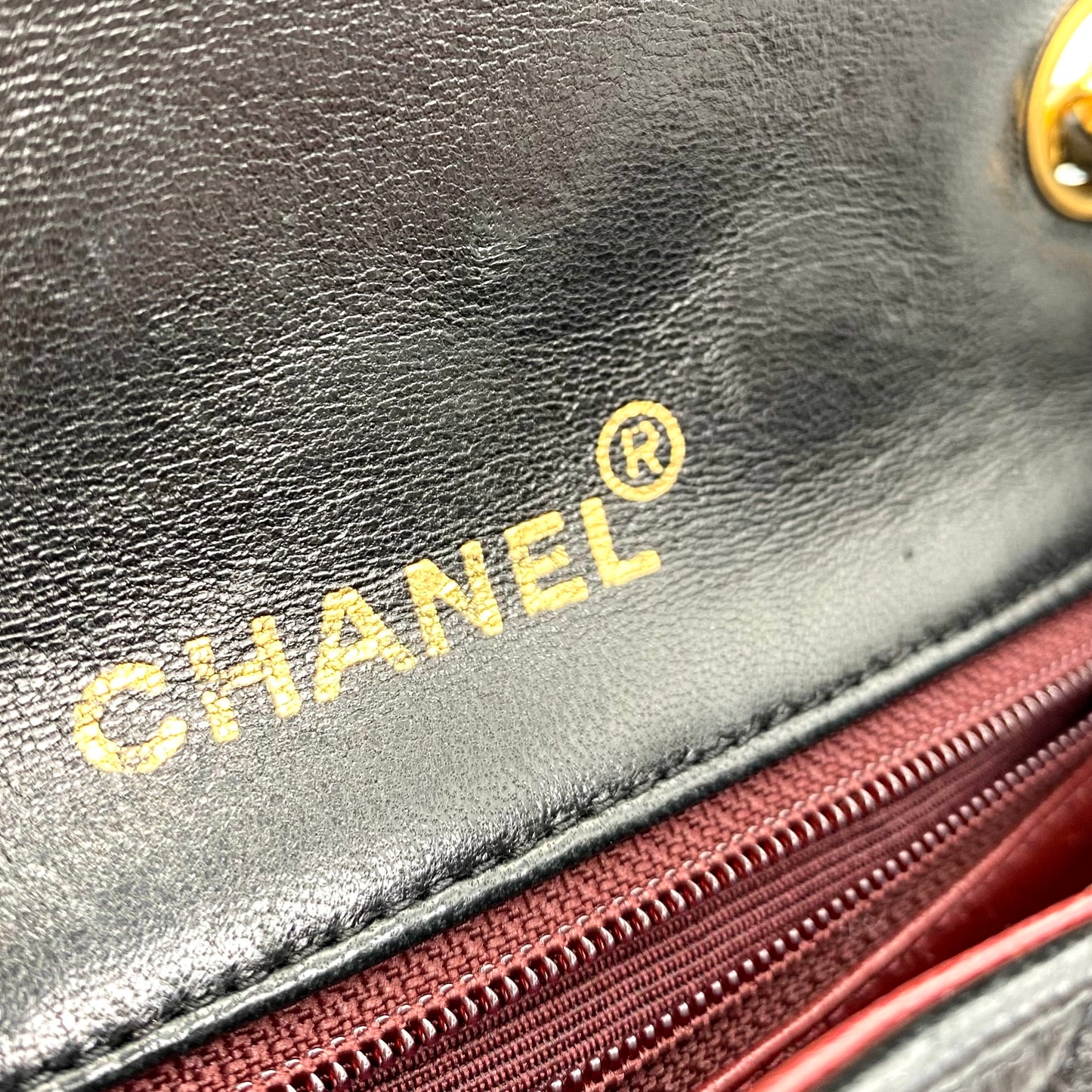 Arantxa, Vintage Chanel 3 series Small Chain Black Lambskin Square With Seal And Card