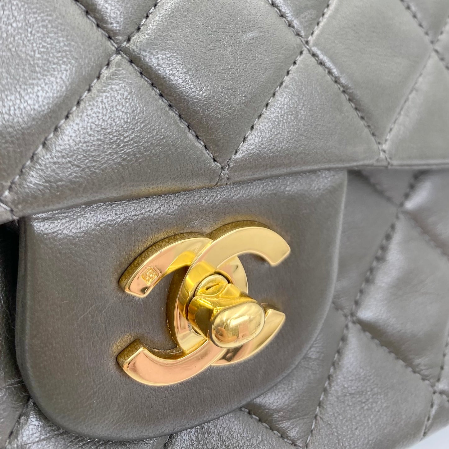 Salem, Vintage Authentic Chanel 3 series medium classic flap gray classic flap with seal and card