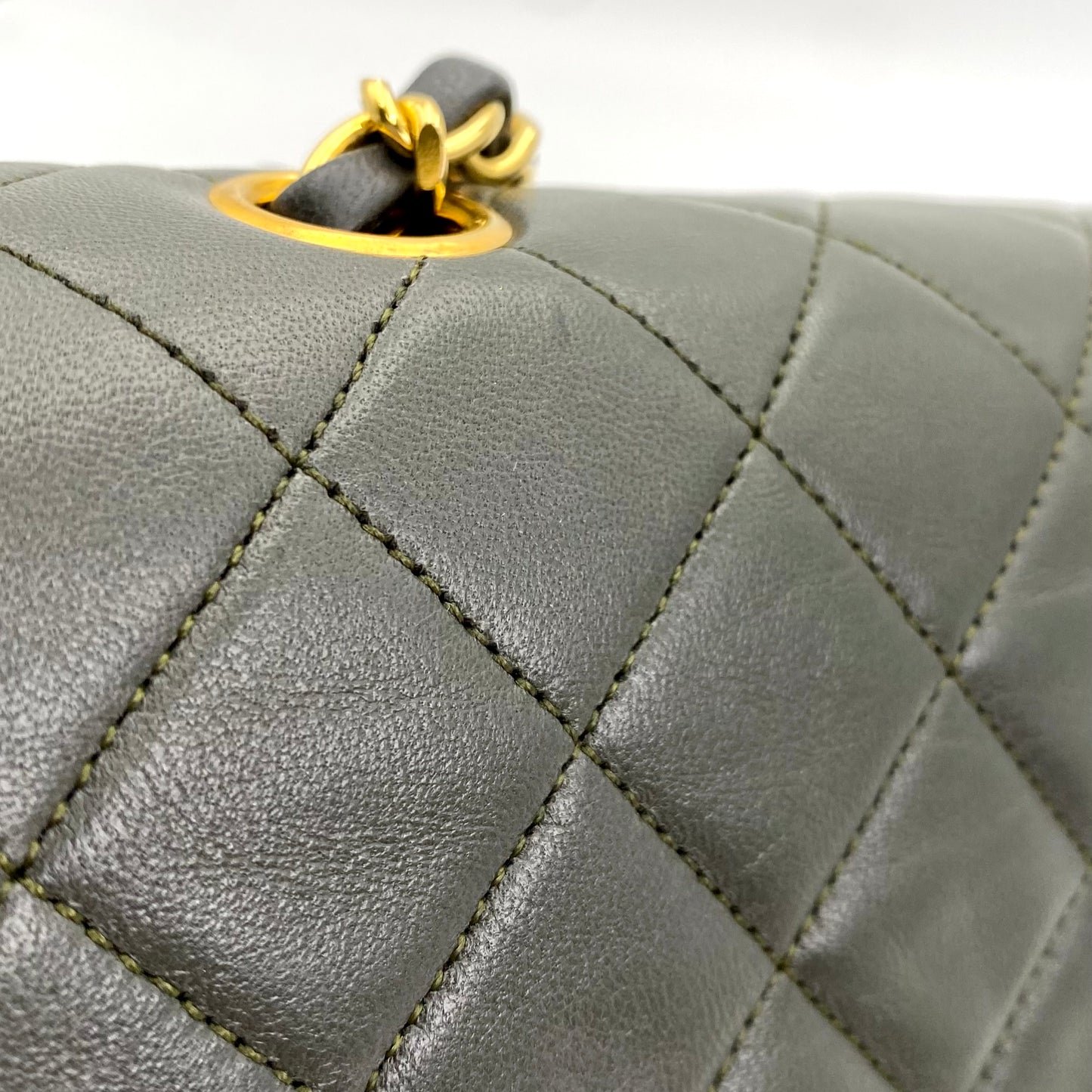 Tyson, Vintage Authentic Chanel 1 series medium classic flap khaki classic flap with seal and card