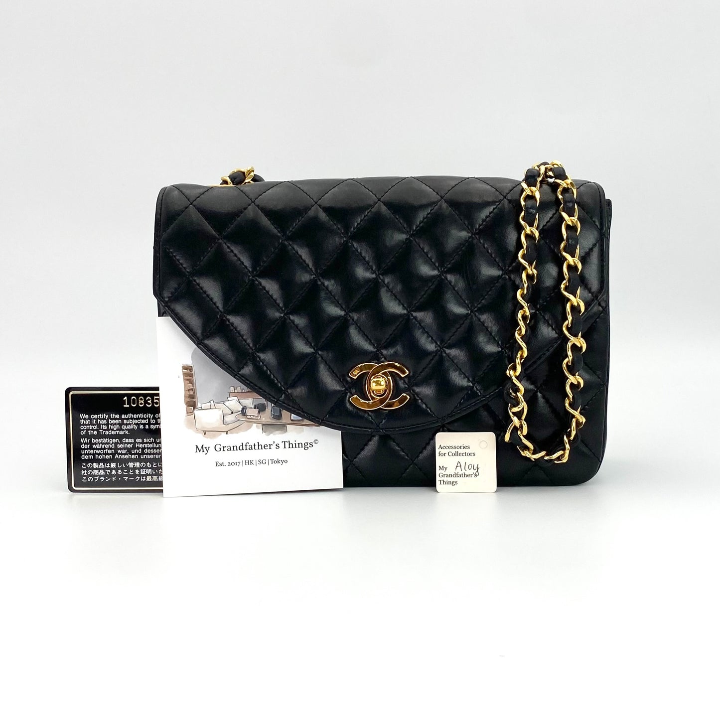 Aloy, Vintage 1 Series Chanel Vintage Halfmoon black with card and seal