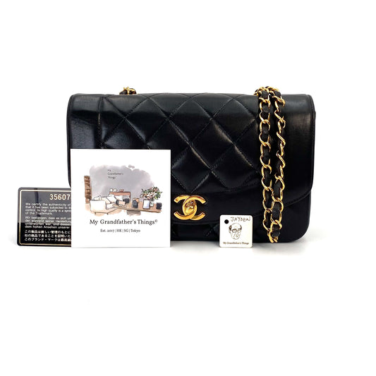 Jayden, 3 series small Diana black lambskin with seal and card