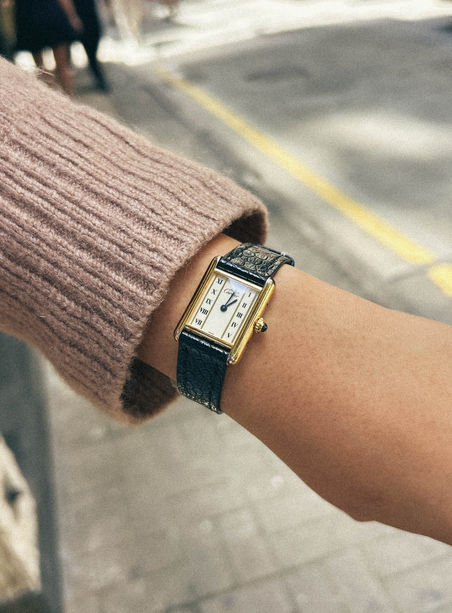 Enigma, Vintage Authentic Cartier 1980-1990's tank vermeil 925 gold plated column white roman dial with gold lapted pin buckle