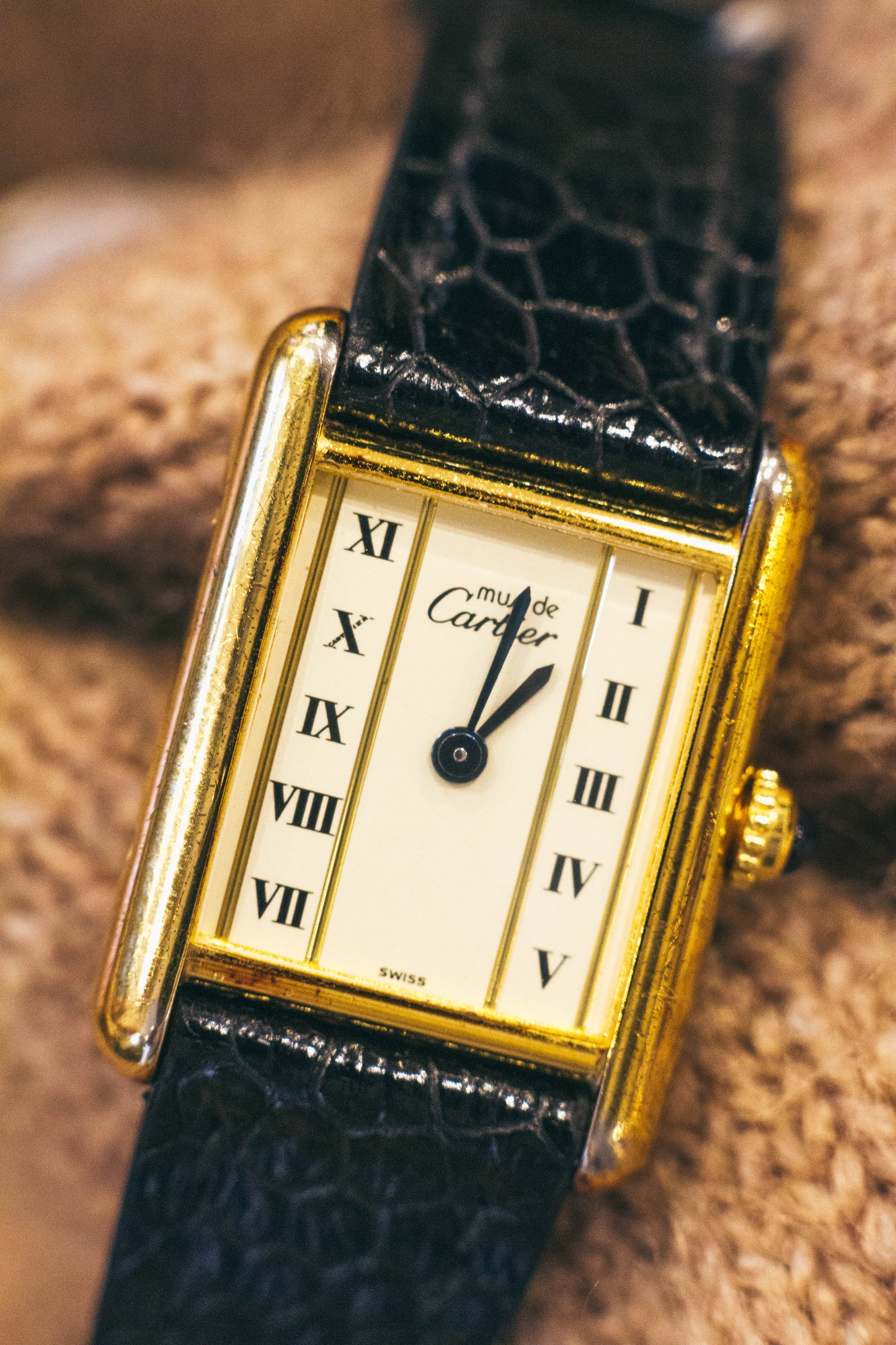 Enigma, Vintage Authentic Cartier 1980-1990's tank vermeil 925 gold plated column white roman dial with gold lapted pin buckle