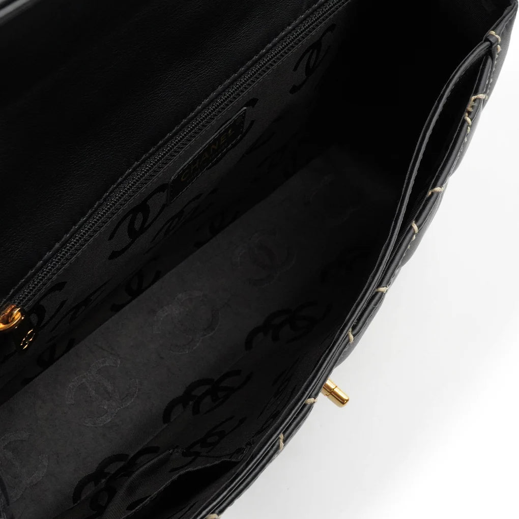 Elsa, 9 Series Wild Stitch Black Top Handle with seal and card