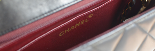 Most lambskin Chanel Dianas have Bordeaux interiors. What about their caviar counterparts?