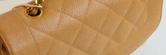 What's the difference in color between Chanel milk tea lambskin vs. caviar?