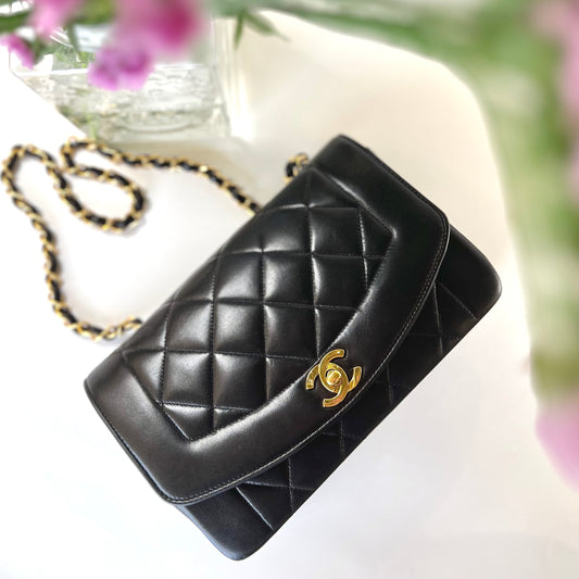 Hayami, Vintage Authentic Chanel 3 series small black lambskin diana with seal and card