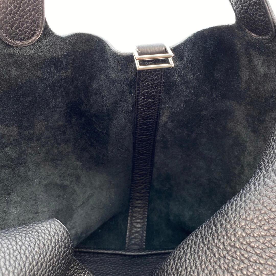 Hinano, 2004 Picotin GM Black Clemence with stamp □H