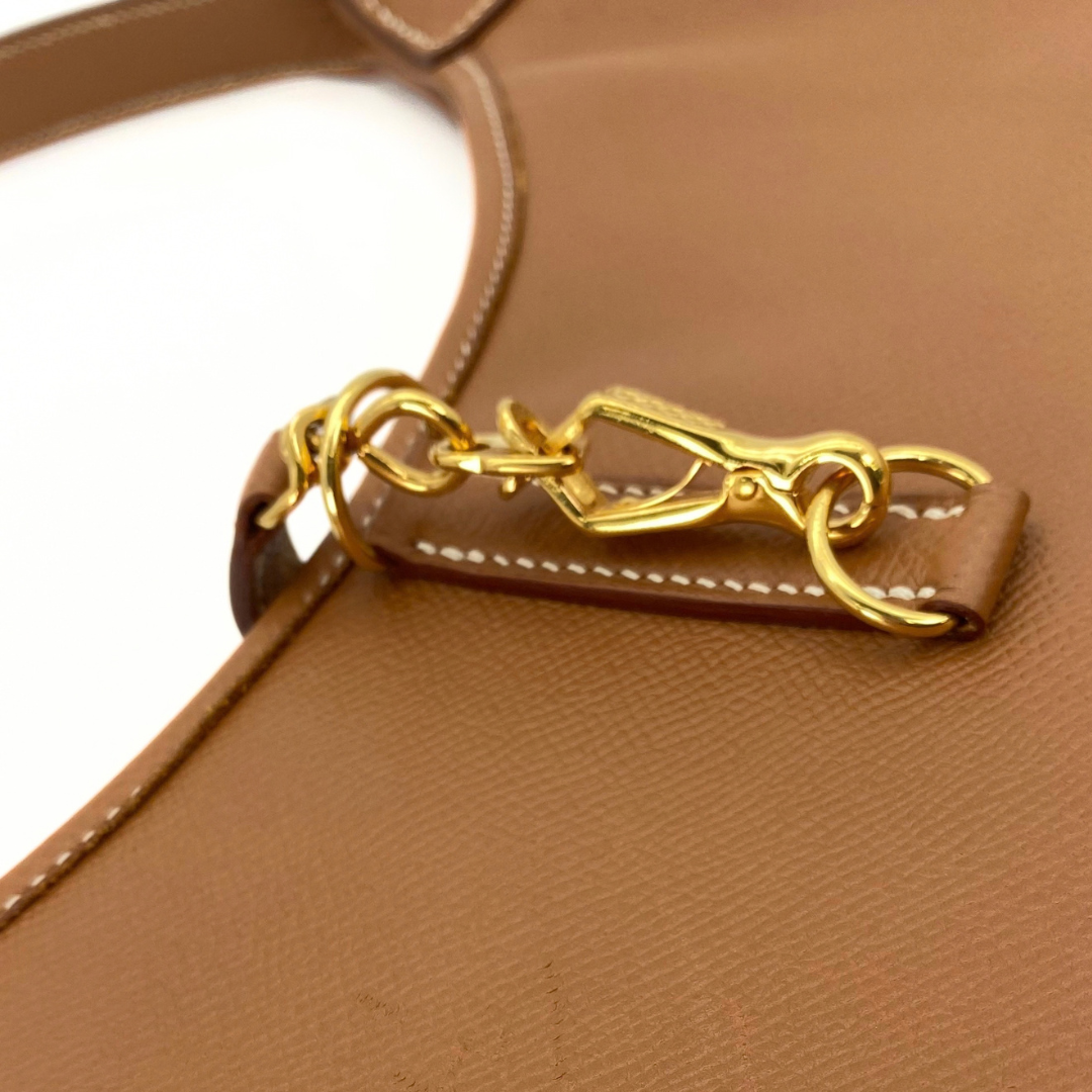 Yuichi, 1998 Trim 31 Gold Couchevel Gold Hardware with stamp ⬜︎B