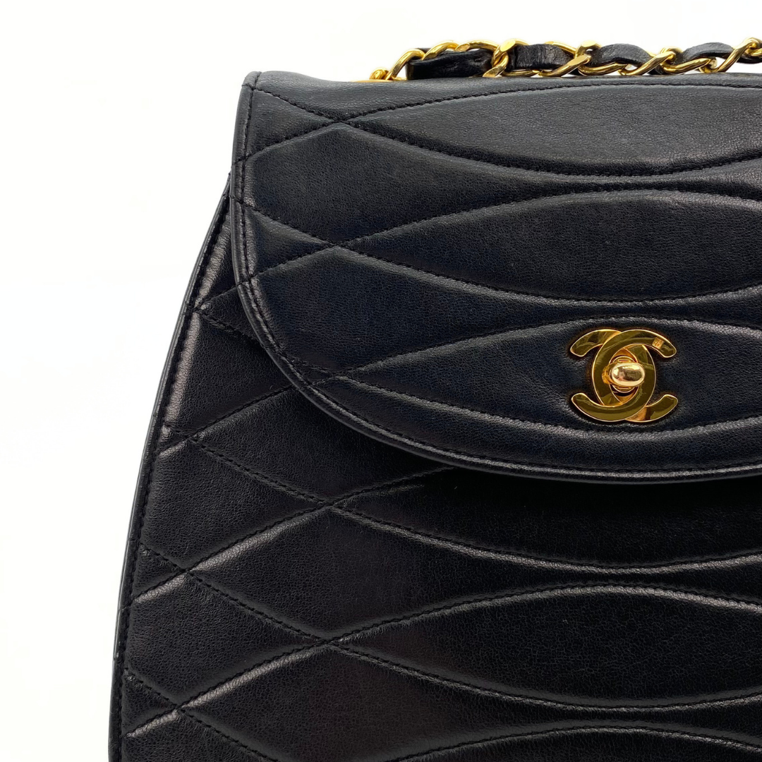 Xarena, 2 Series Curved Stitch Black Lambskin with seal and card