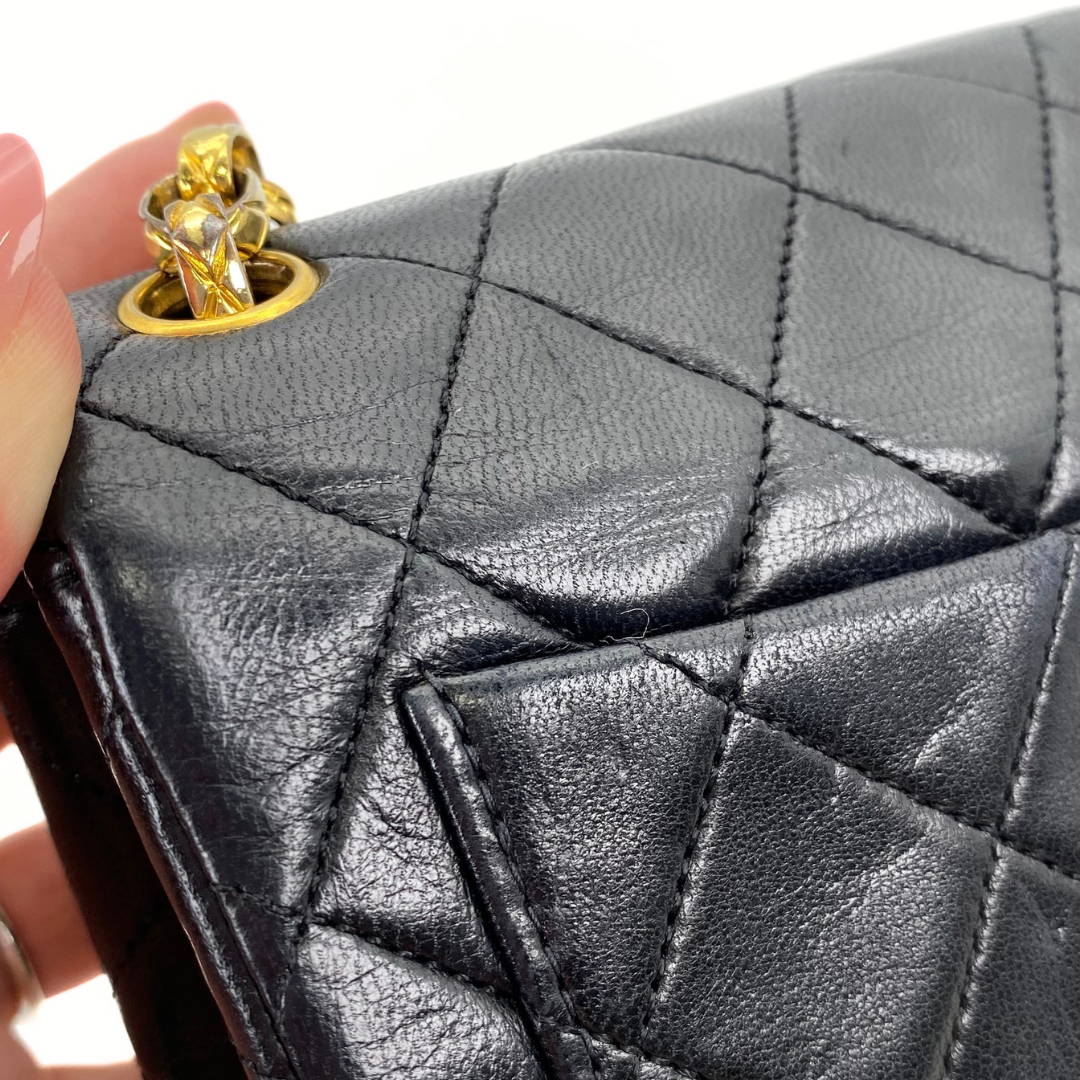 Hayato, 2 Series Mini Sq17 Black Lambskin with Bijoux Chain with seal only
